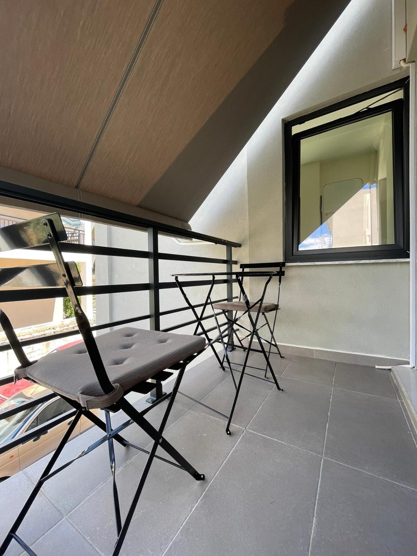 Jk Luxury Apartments Néa Khilí Exterior photo